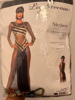 Costume