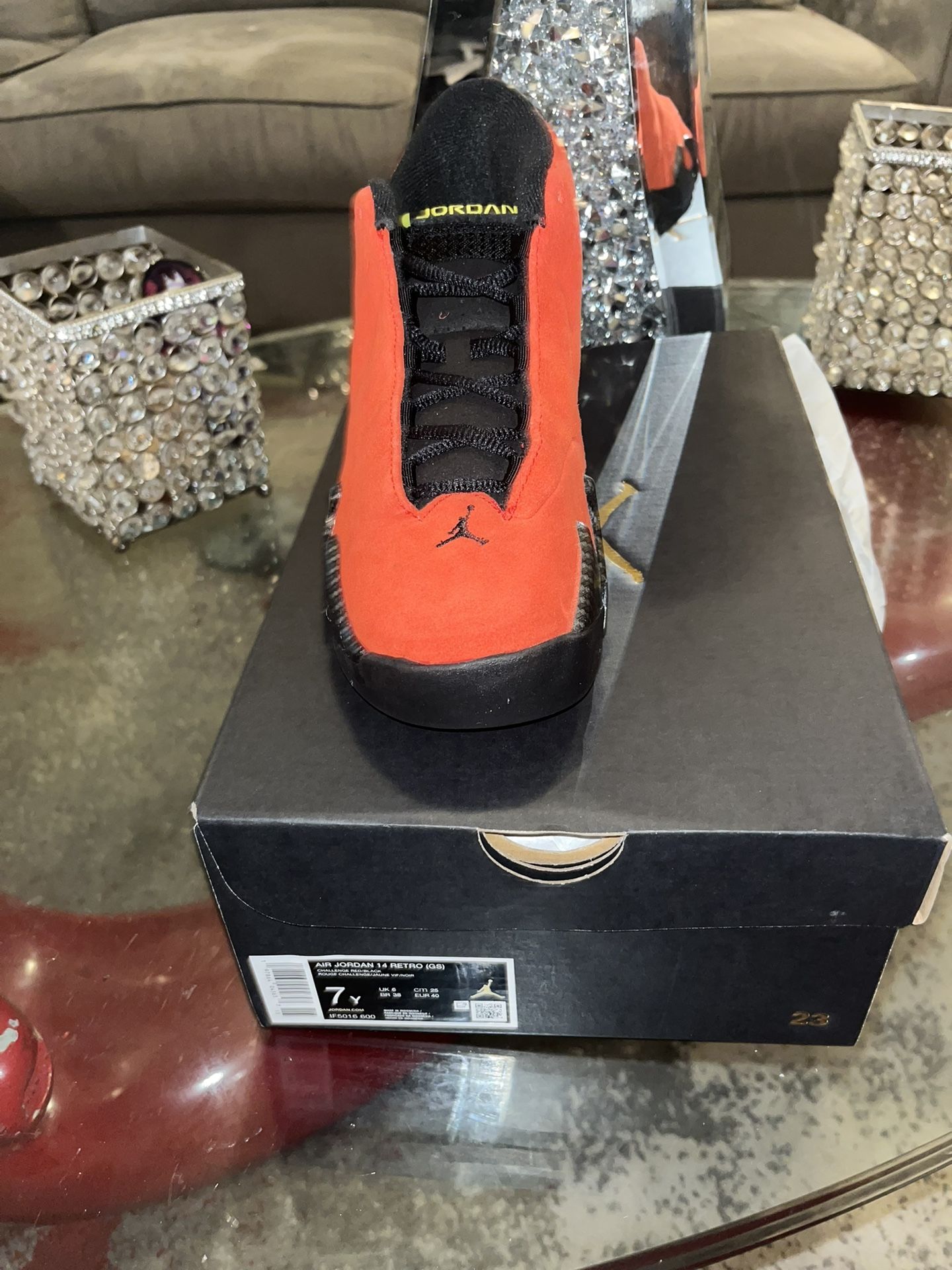JORDAN 14 RETRO 'FERRARI' 2025
