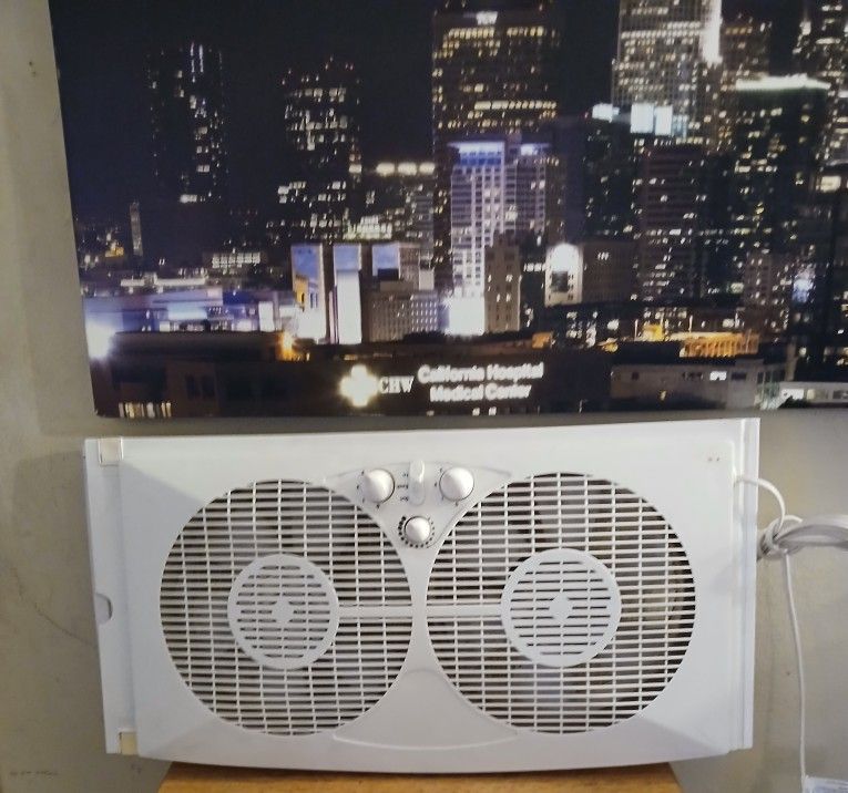 Window fan