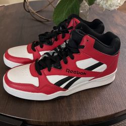 New Out Of Box Reebok Sneakers 10.5 Size