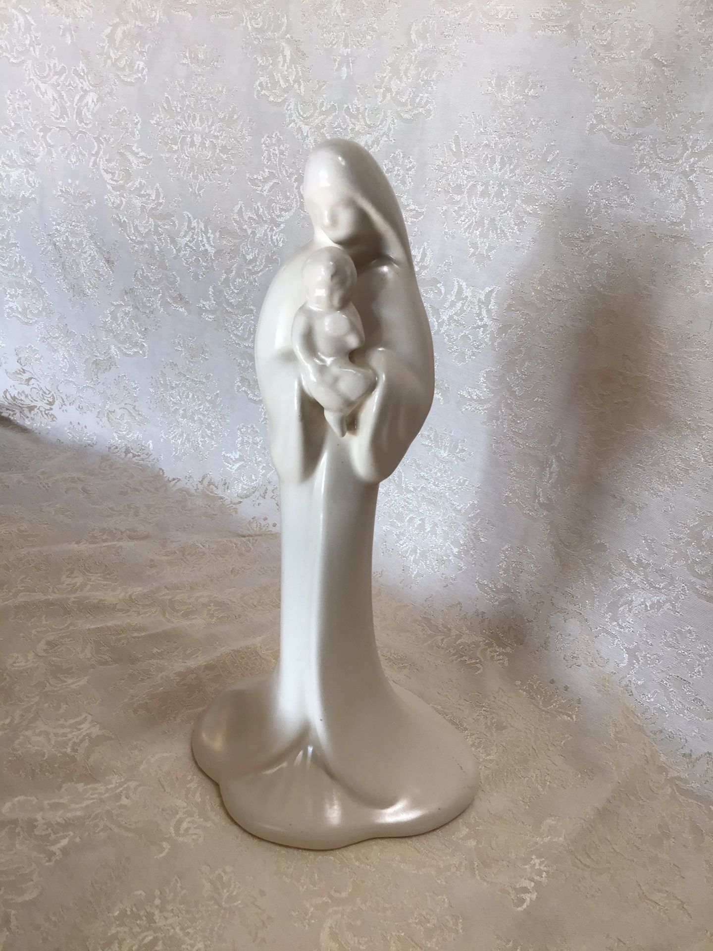 Vintage 1950s Royal Haeger Mother &Child Statue