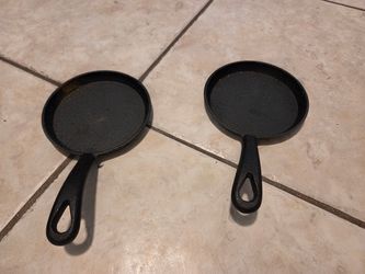 Small Cast Iron Pans