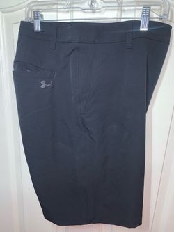 Men’s Under Armour Golf Shorts!!