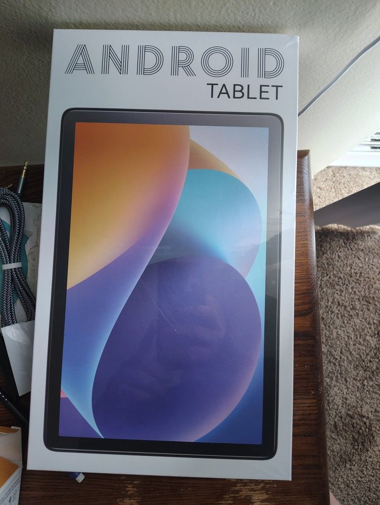 Android Tablet With Accessories Included 