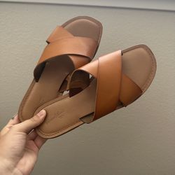 Women’s Sandals Size 8