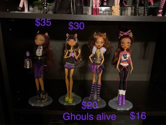 Monster high clawdeen  dolls