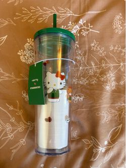 Hello Kitty Starbucks Cup