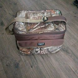 Igloo 24 Cans Capacity Cooler