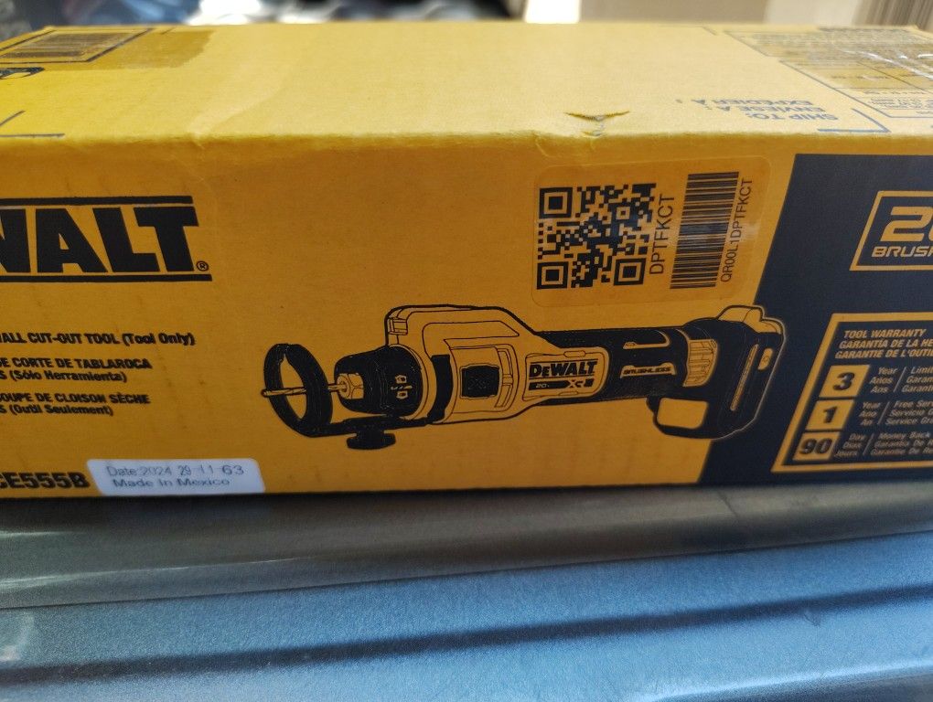 DeWalt XR 20v Drywall Cut Off Tool Tool Only