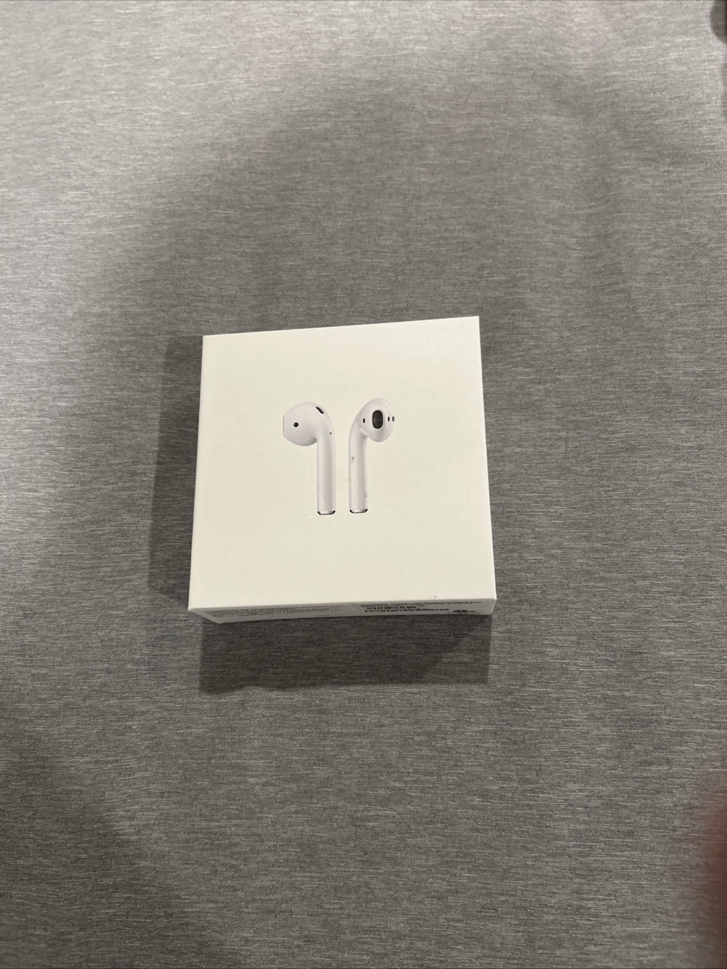 Airpods (2nd Generation)