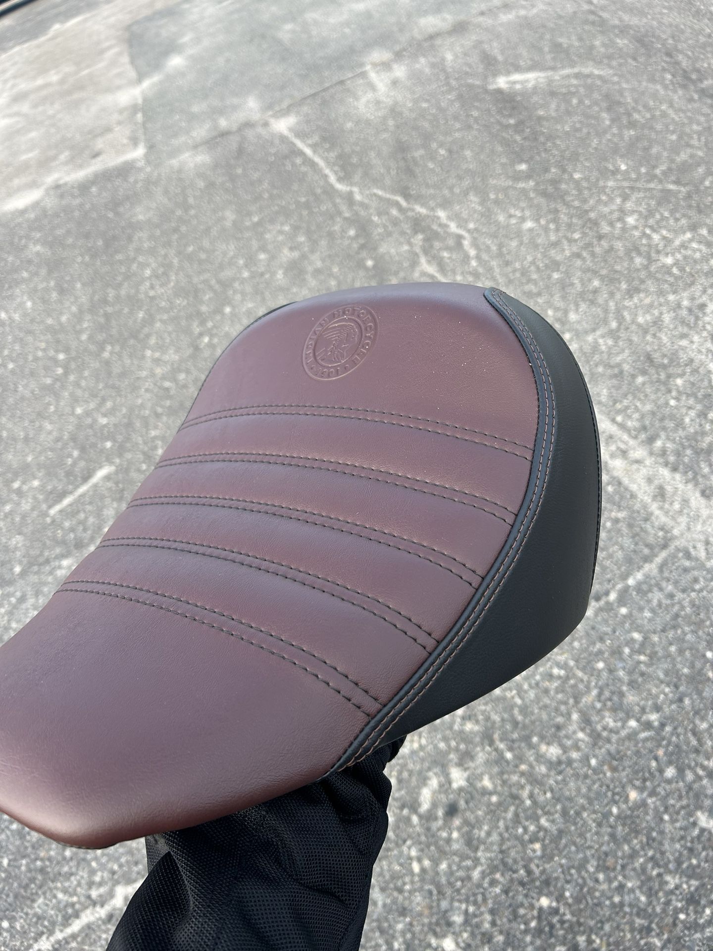 Seat Off 2023 Indian Scout Bobber NEW