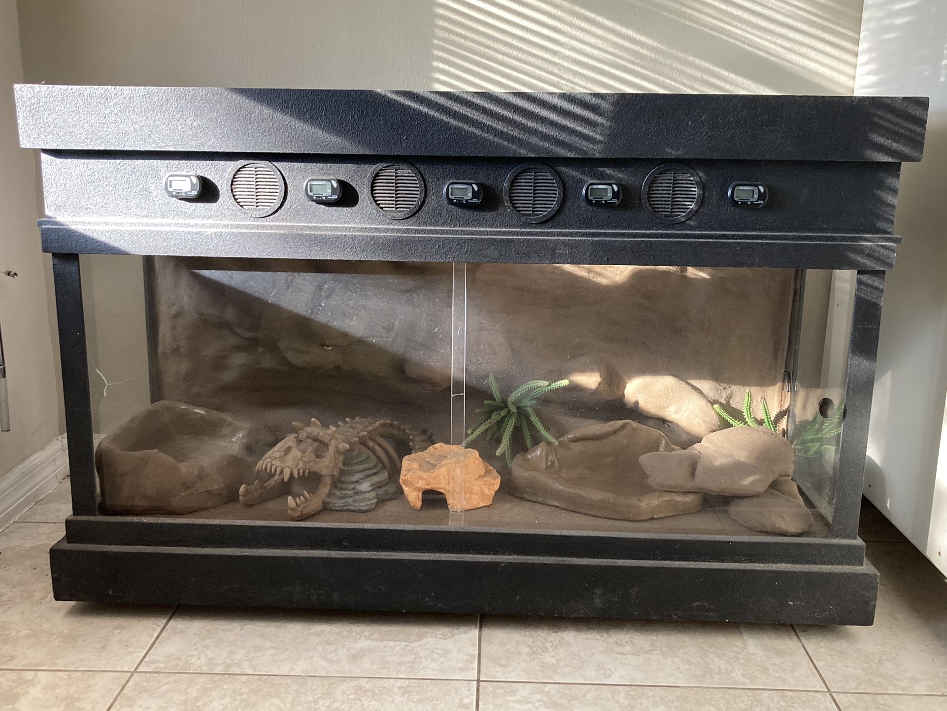 Custom Built Reptile Enclosure with Accessories