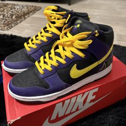 Nike Dunks