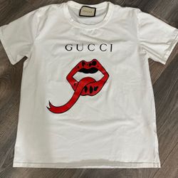 White Authentic Gucci Red Lips Snake - Size Men Small