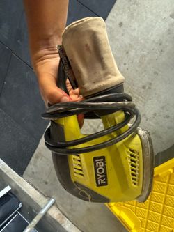 Ryobi corner sander