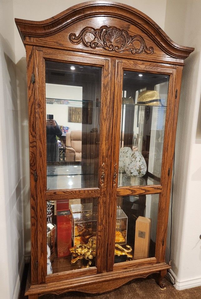 Armoire Display With Light
