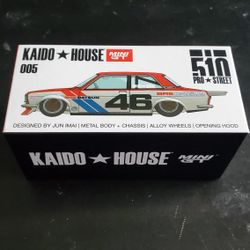 The TSM Mini GT Kaido House 1:64 Datsun