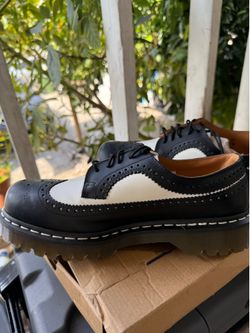 Doc martens smooth leather brogue