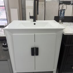 30” White Solid Wood Freestanding Bathroom Vanity With Ceramic Top