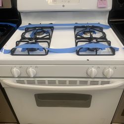 GE Used 4 Burners Gas Stove In White Working Perfectly 4 Months Warranty 