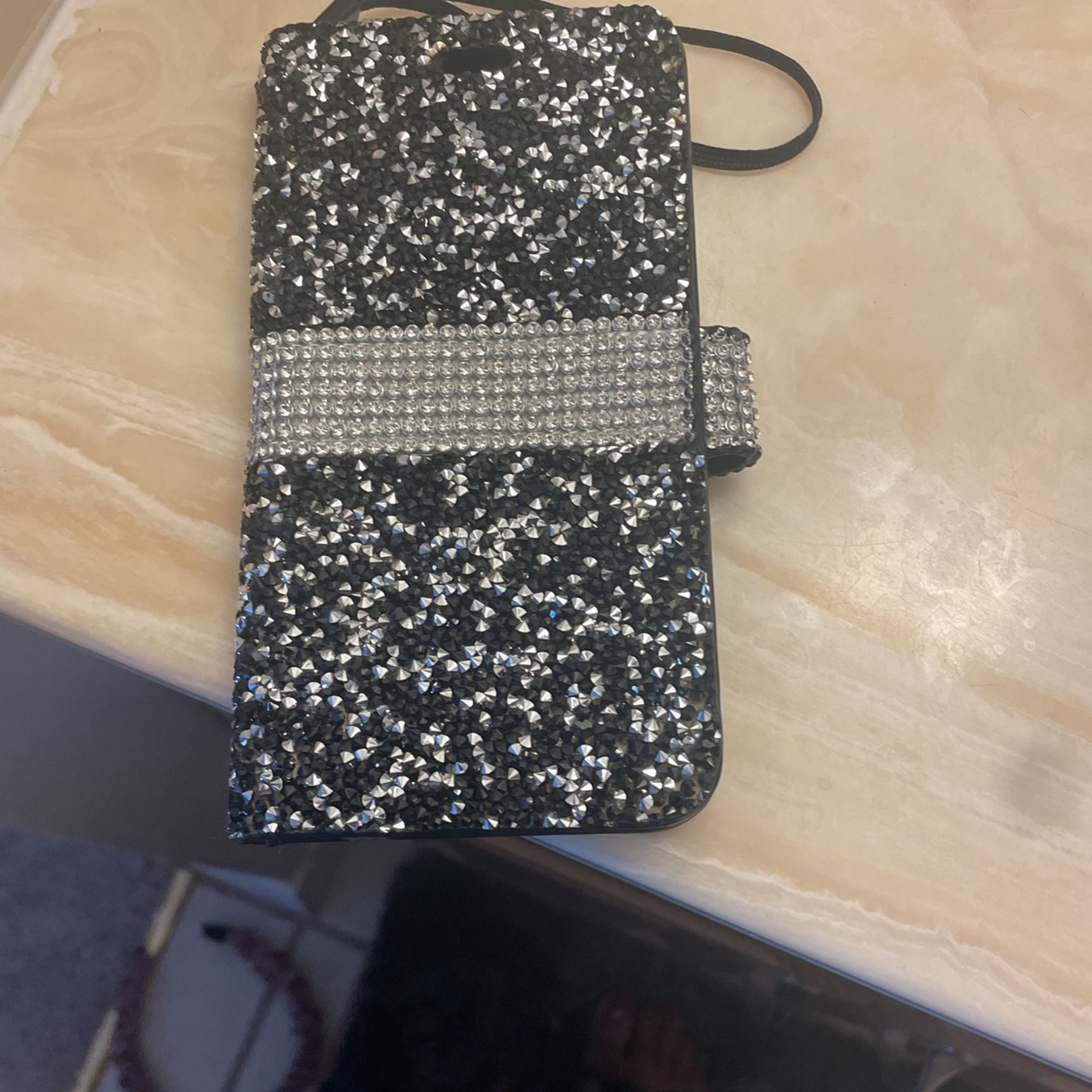 iPhone 6 cover new brand never use