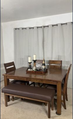 Transitional Dining Table With 4 Chairs & Bench