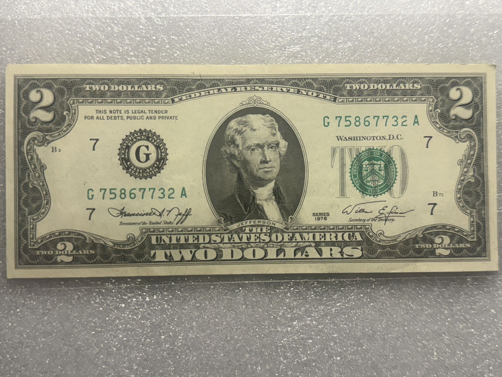 Uncirculated 1976 2 Dollar Bill