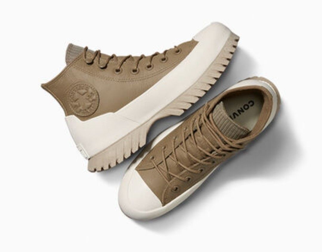 Brand new size 12 men's Converse leather waterproof climate comfort sneakers