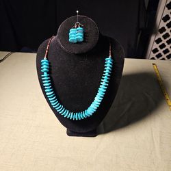 Turquoise Necklace W/Earrings