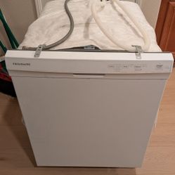 Frigidare Dish Washer 