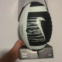 Nike Spin American Football