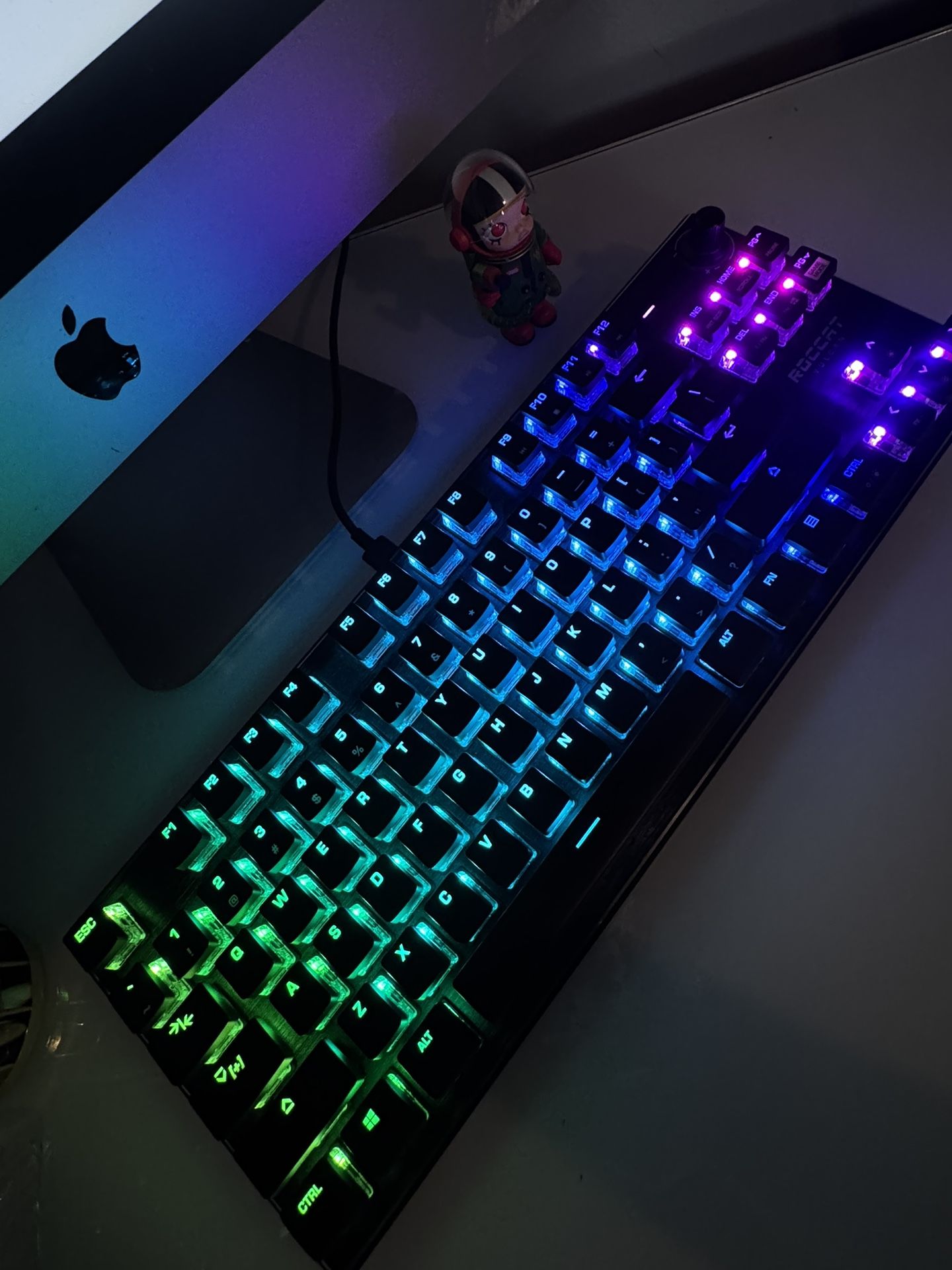 Roccat Vulcan Gaming Keyboard