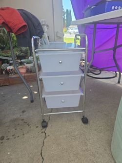 3 drawer rolling cart