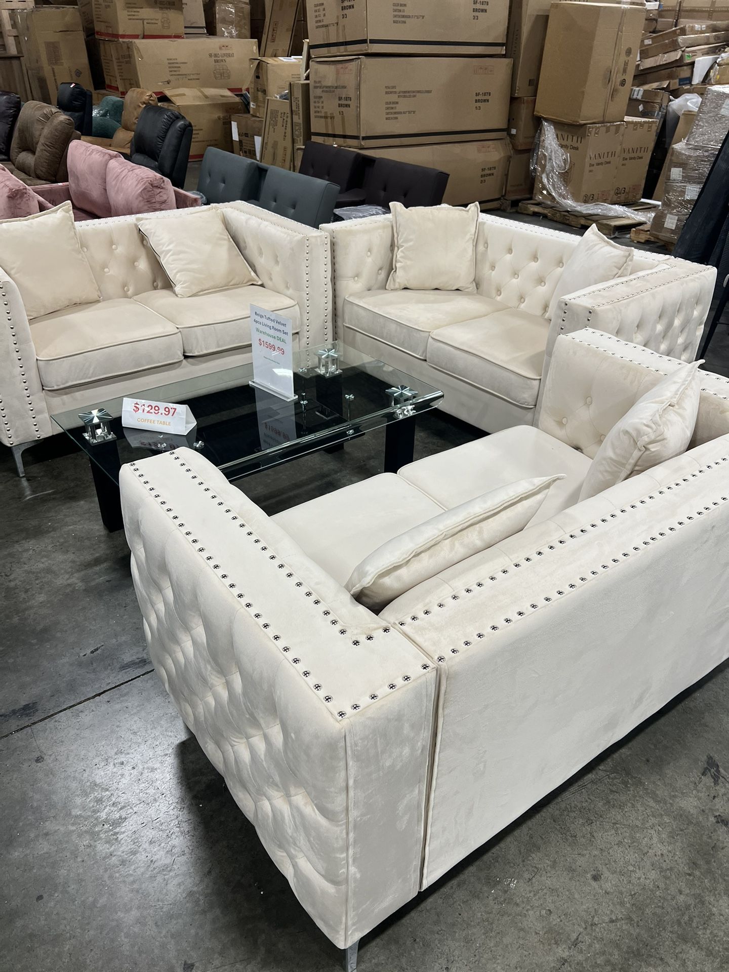 Living Room Tufted Velvet Beige 4 Pcs Set / Juego de 4 piezas de terciopelo beige con mechones para sala de estar