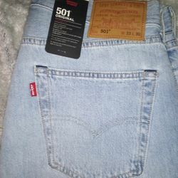 Levis 501s Men's Size 33/30