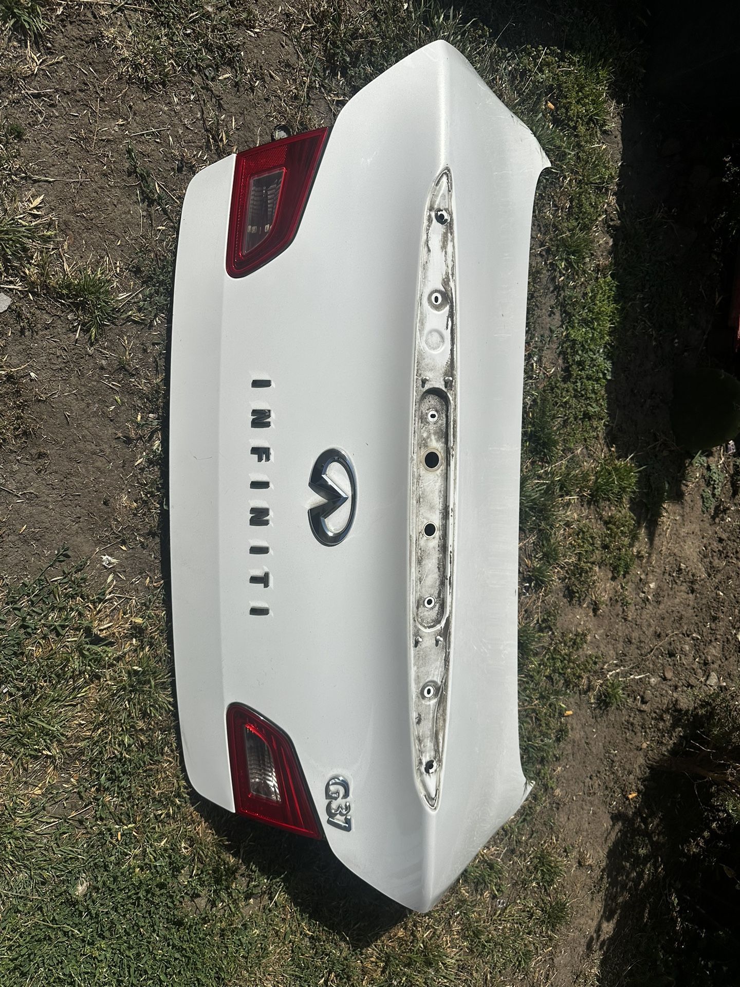 G37 Trunk