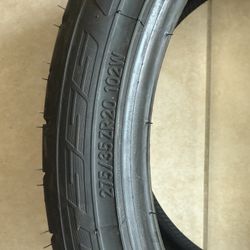  Nitto 550 G2 Ultra performance Tire