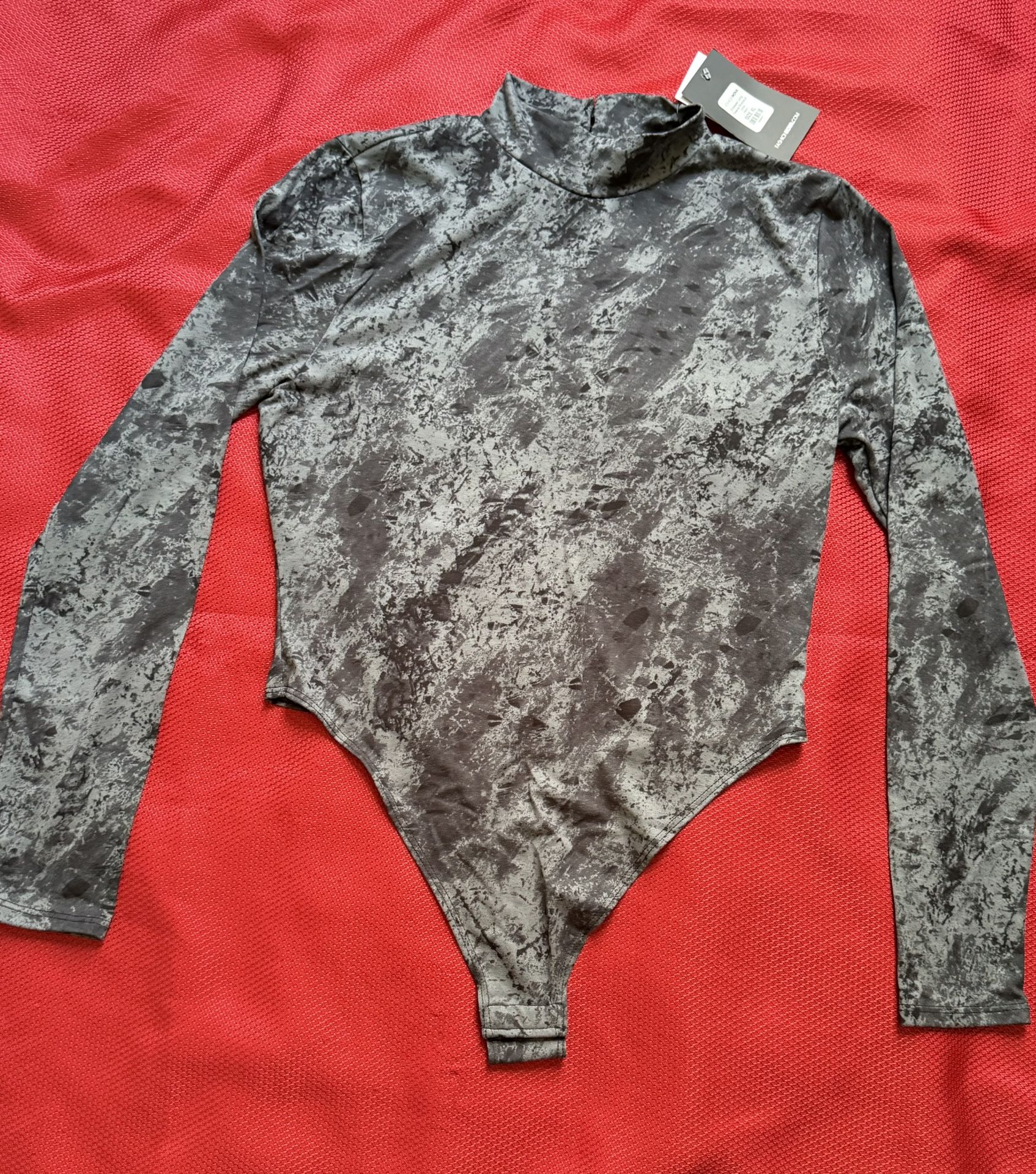 Fashion Nova Chelsea Long Sleeve Bodysuit
