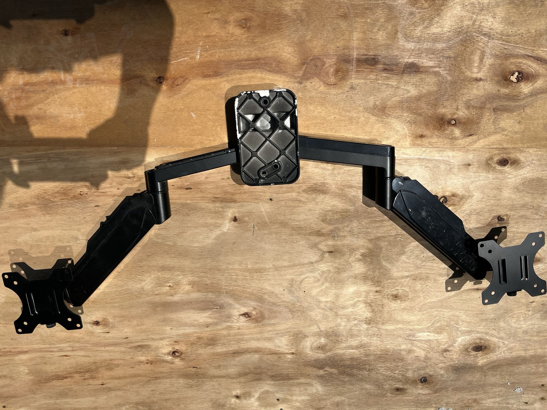 Dual Monitors Arms