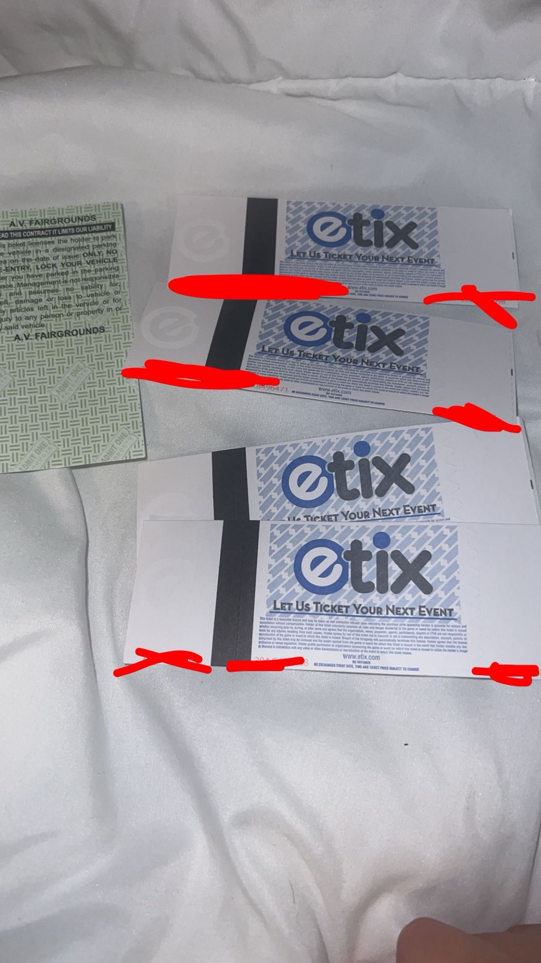 AV FAIR TICKETS 4 + 1 Parking Ticket
