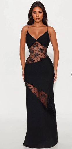 NEW Fashion Nova Showstopper Gown