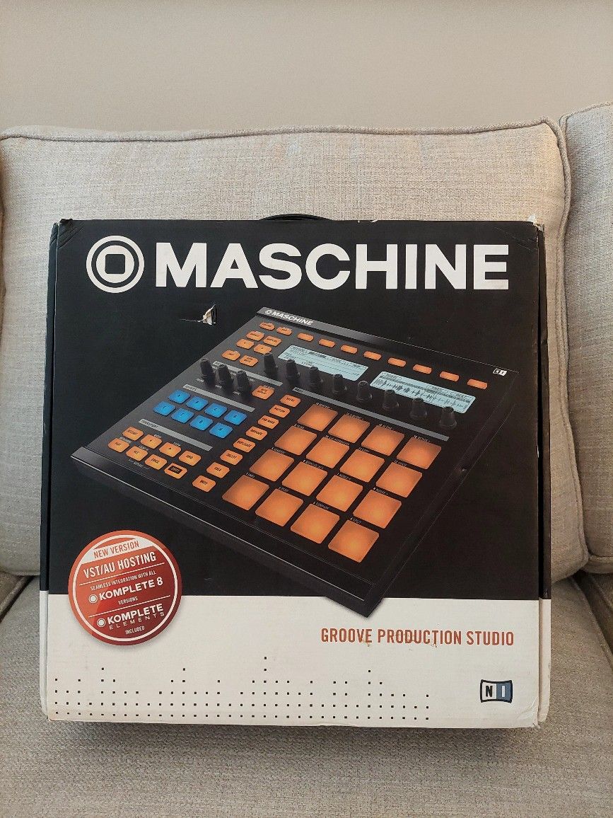 Native Instruments Maschine Groove Production Studio