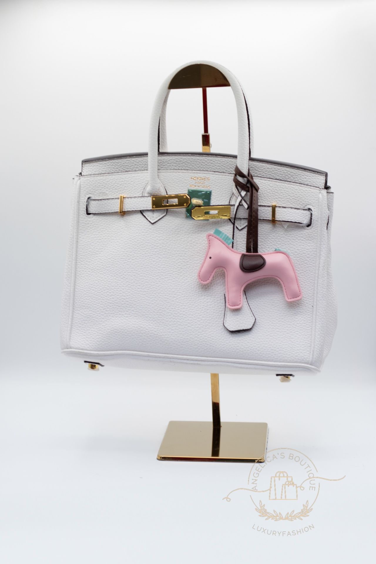 Beautiful White Bag! 