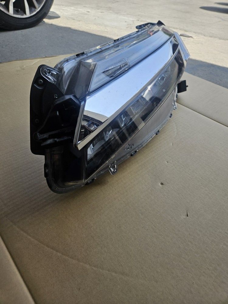 2019 Honda Clarity Headlight Driver Side