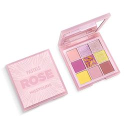 Huda beauty amethyst makeup palette