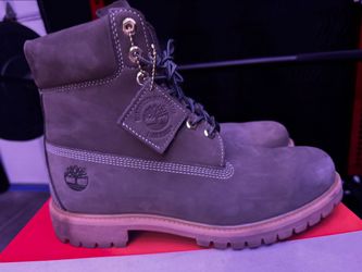 Timberland boots size 10.5 Mens