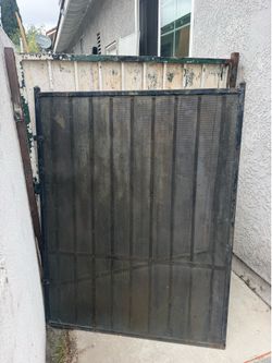 Metal gate