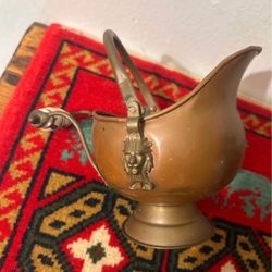 CESTA ANTIGUA DE BRONCE Y PORCELANA 