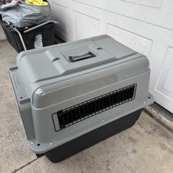 Medium Pet Kennel