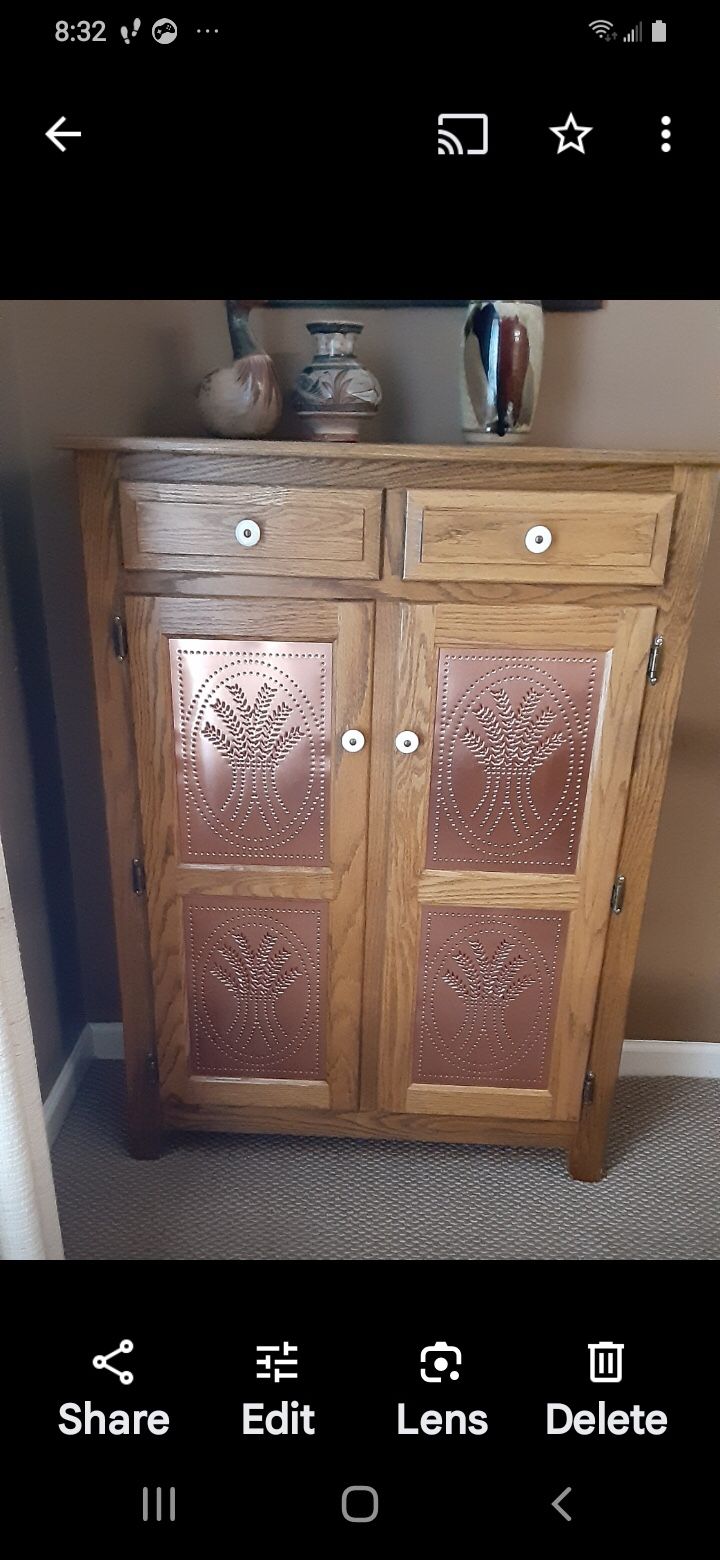 Wood Copper, Cupboard 